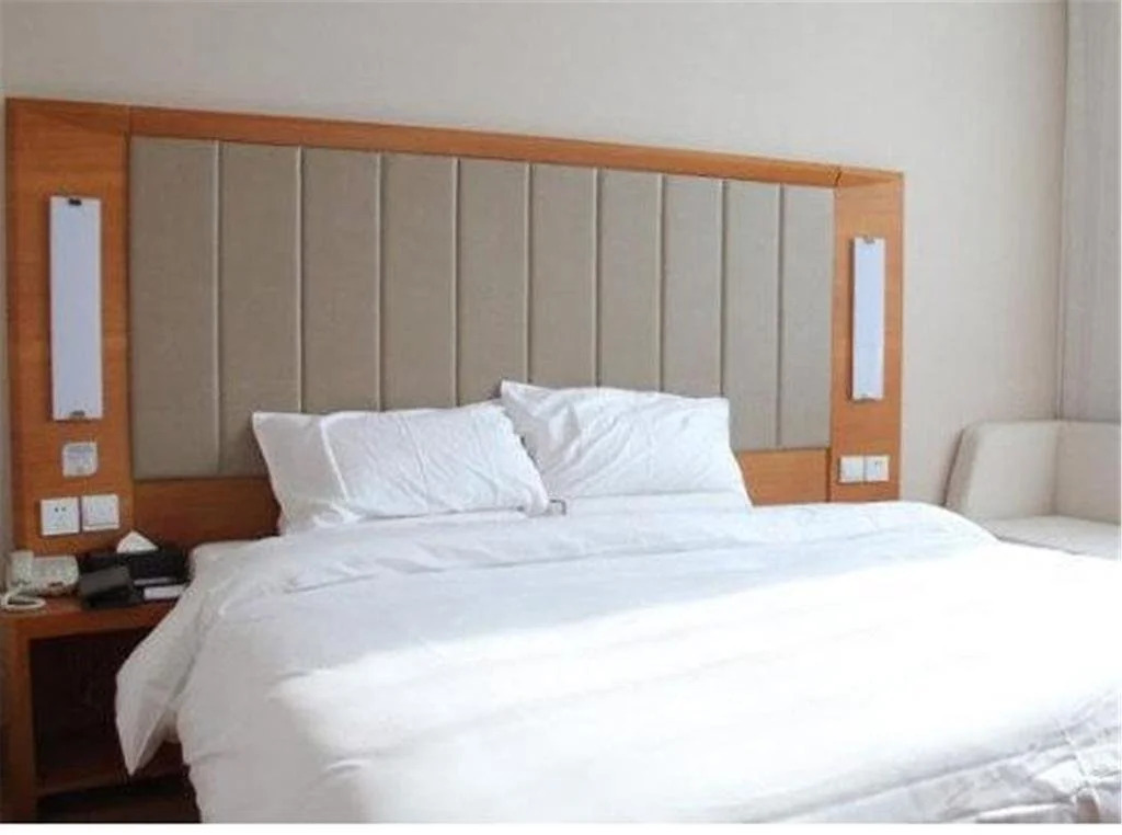 All Seasons Hotel