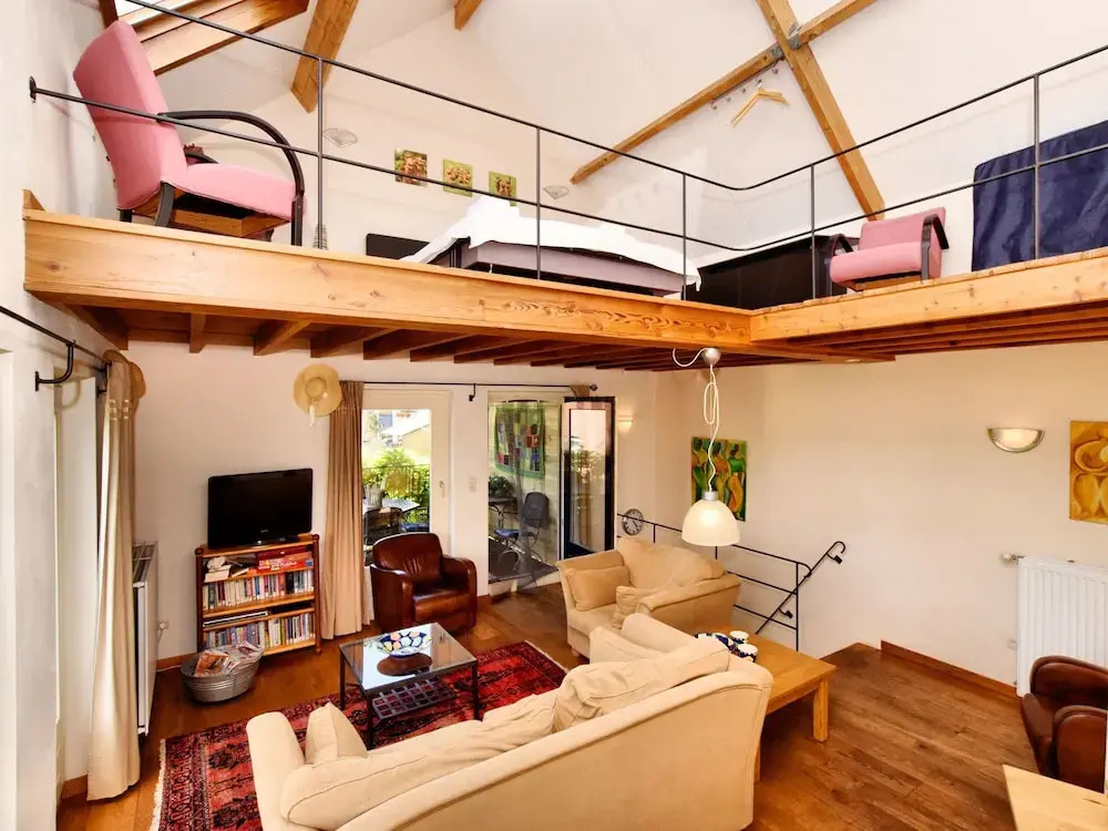 A Beautifully Furnished, Traditional Holiday Home