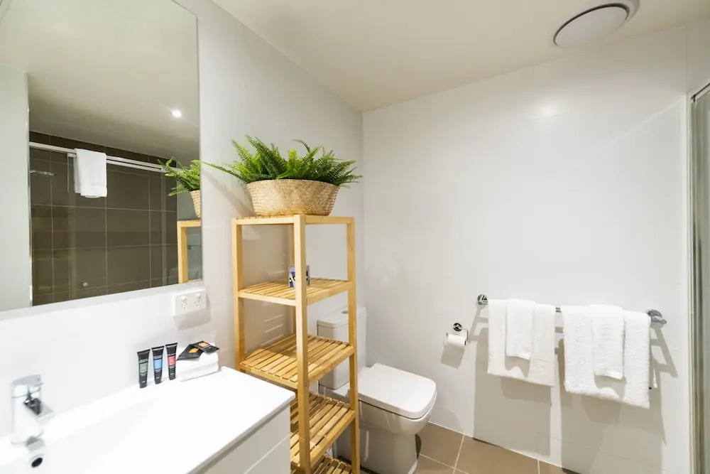 Accommodate Canberra - Envy