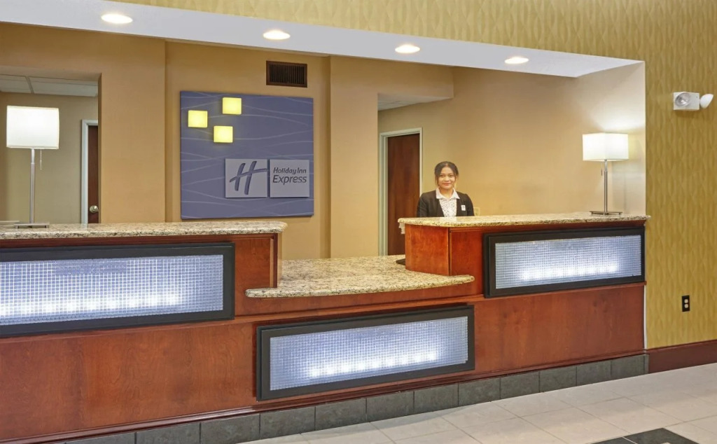 Comfort Inn & Suites Buford near Mall of Georgia