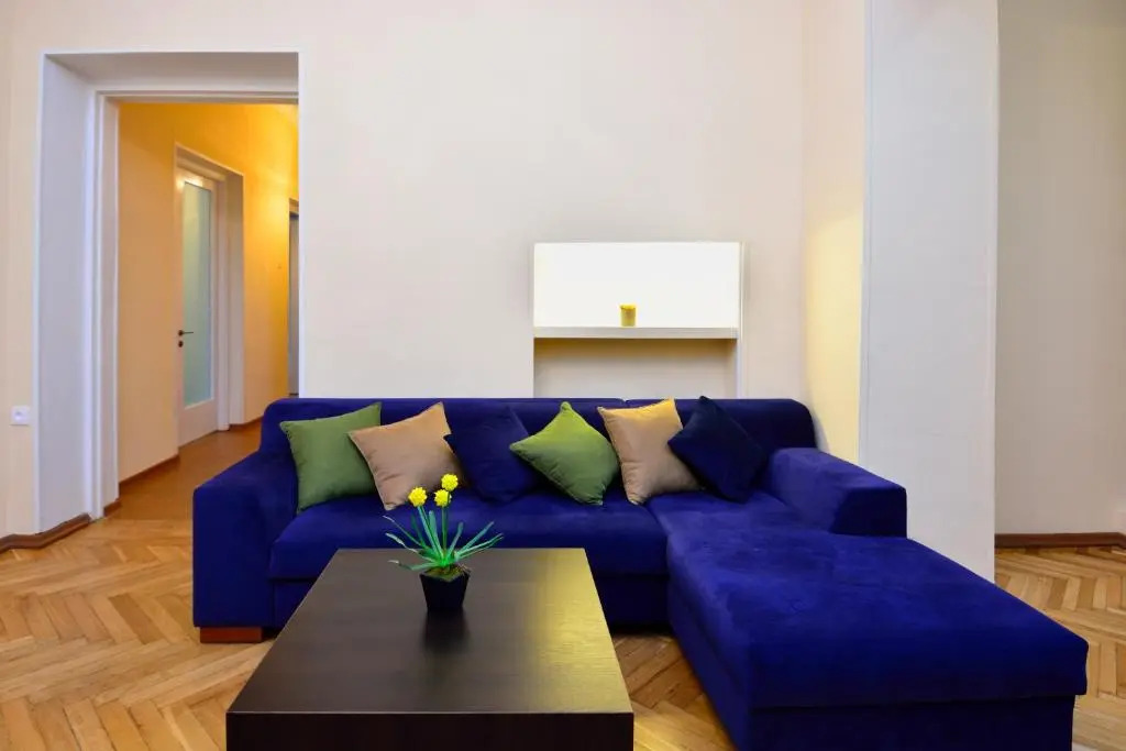 Gio's Apartment
