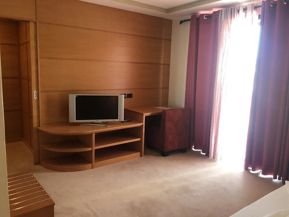 Icon Hotel