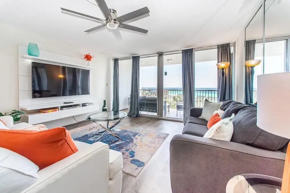 Shoreline Towers 3083