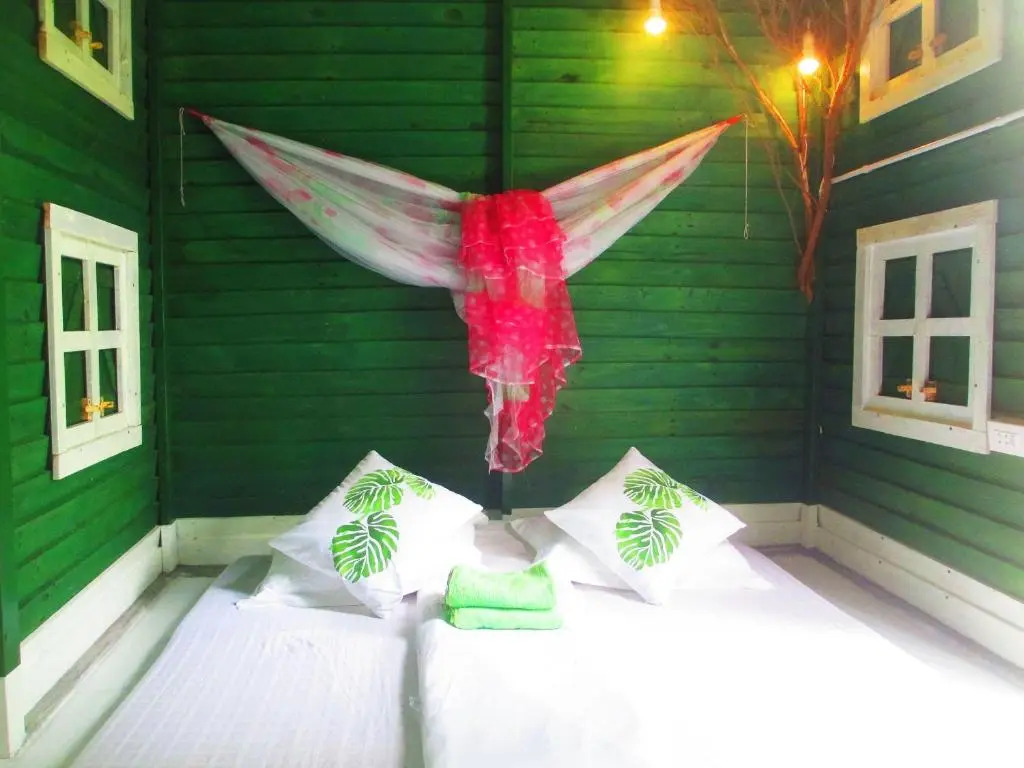Phu Nam House - Resort