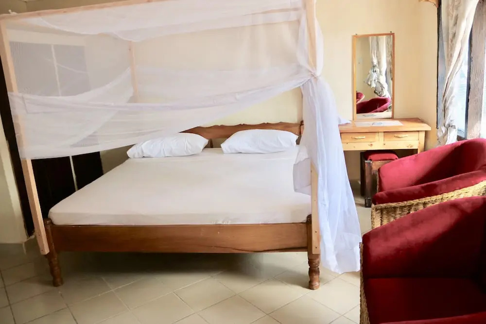 Room in Villa - A Wonderful Beach Property in Diani Beach Kenya, Dream Holiday Place