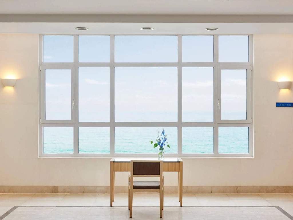 The Suites Hotel Naksan