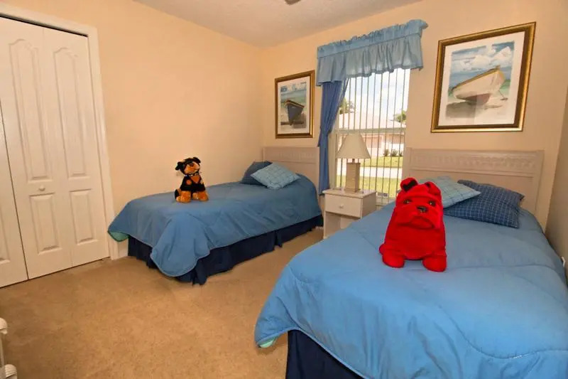766 Dolcetto Drive 4 Bedrooms, 3 Bathrooms