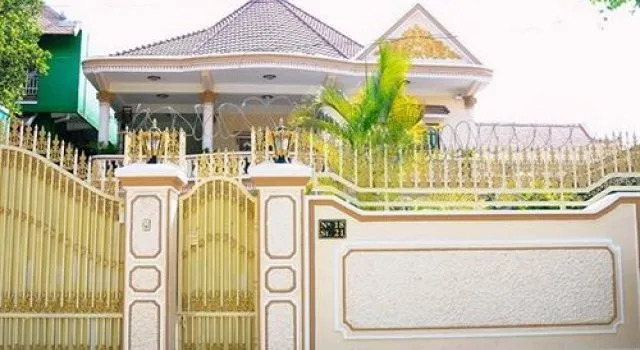 Queen Na Guest House