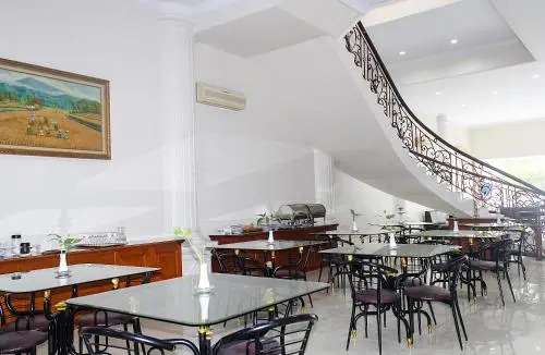 Hotel Emerald Manado