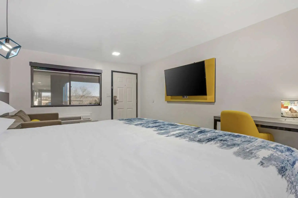 Hotel Blue 66, BW Signature Collection