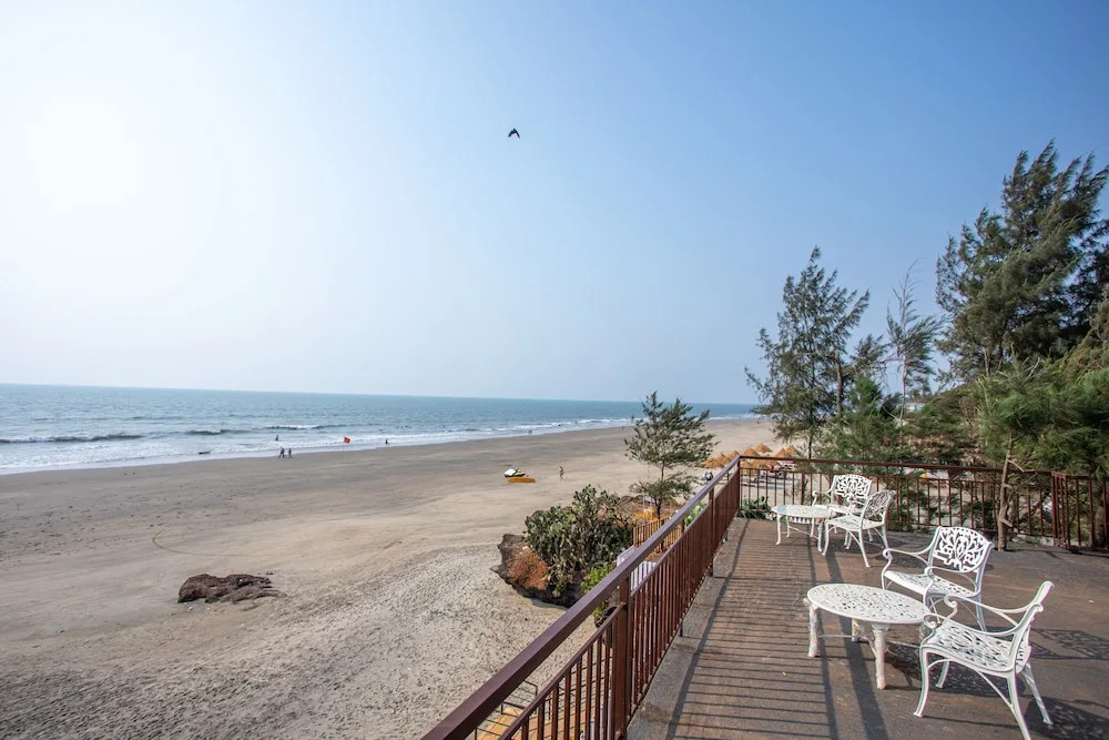 Dallas Beach Resorts