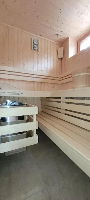 Hochalmbahnen Chalets 20W4, Eberesche, nahe Gondel, Hunde willkommen