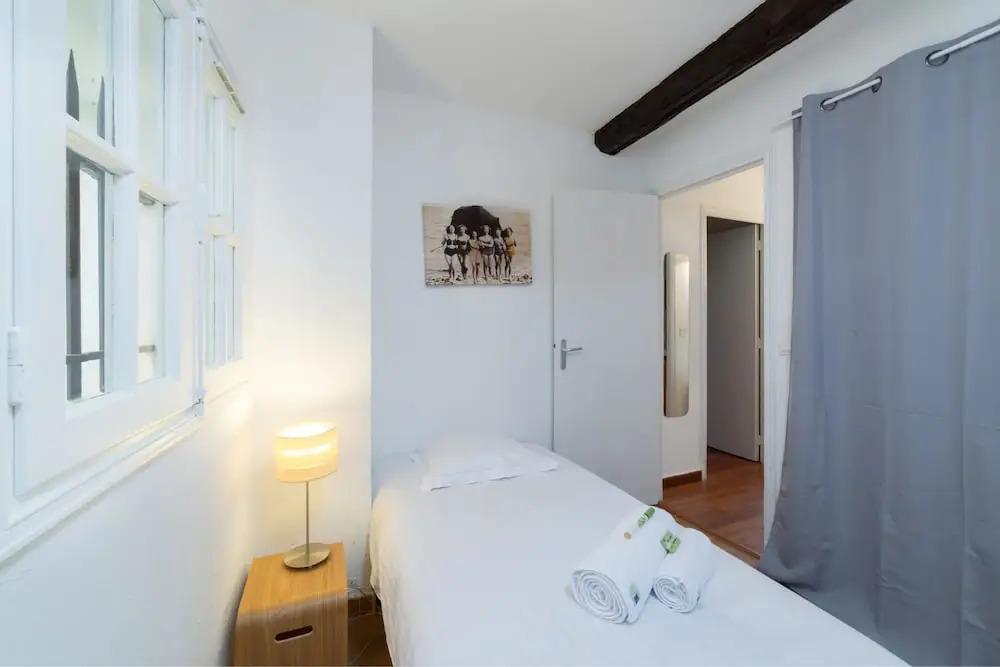 Charliz Apartment 2 - Near Palace of Festivals and Conferences