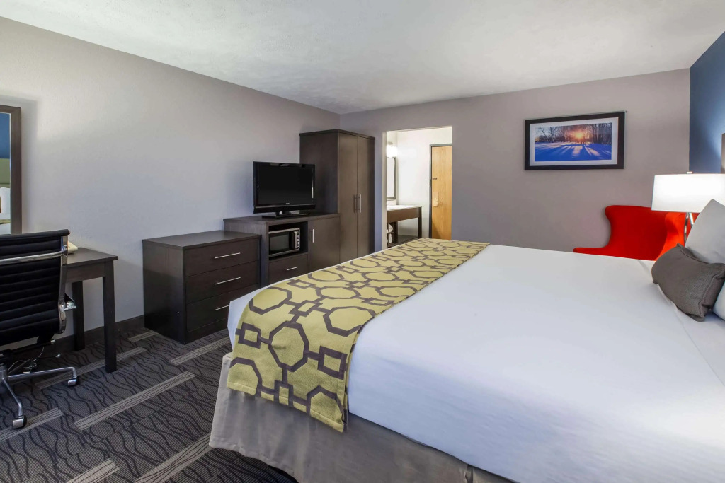 Baymont by Wyndham Traverse City