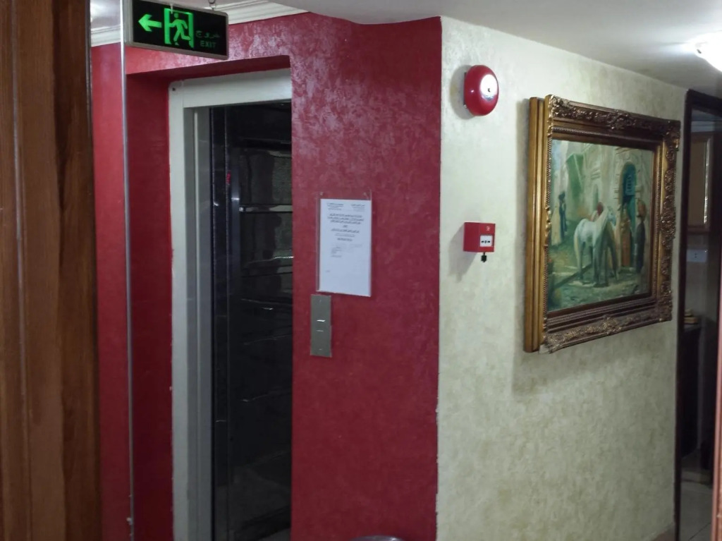 Al Reem Hotel Apartments