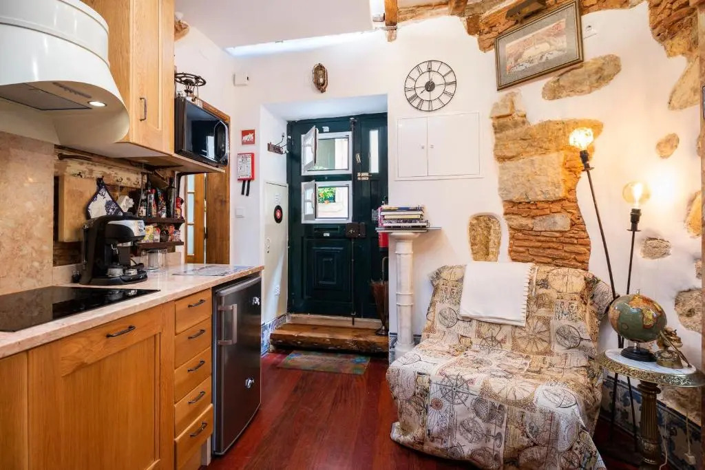 Romantic Medieval Apartment