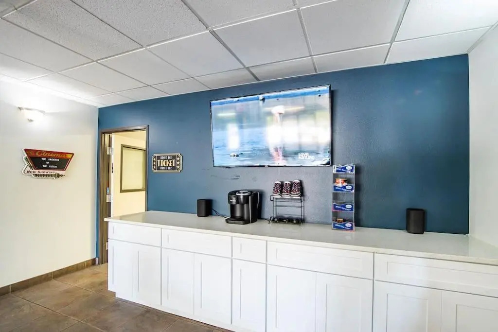Vistas 316- Modern Sierra Vista in style sleeps 5