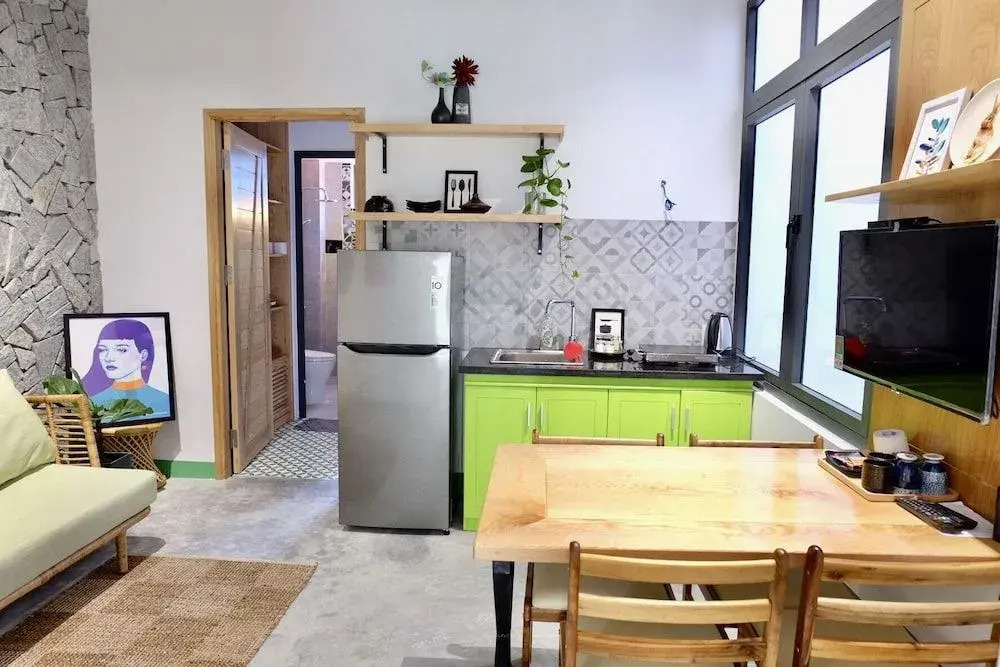 Uri House