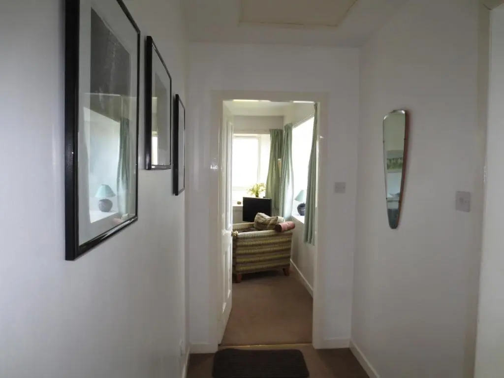 Harris White Cottage