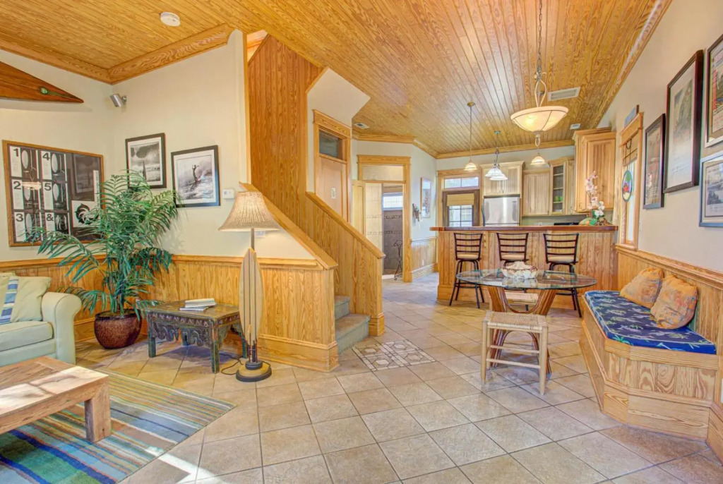IC2 - Endless Summer Cottage