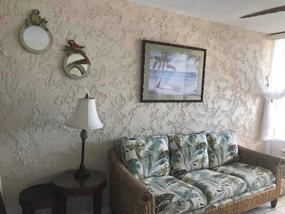 Sapphire Village Resort