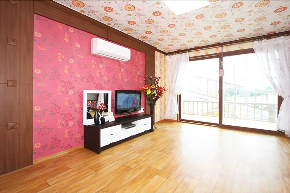 Yeongdeok Seapark Pension