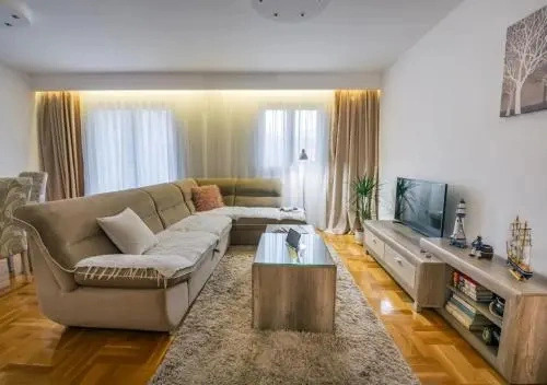 Apart House Danigo