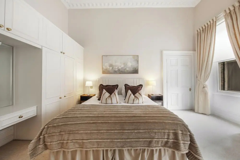Hertford Flat 5