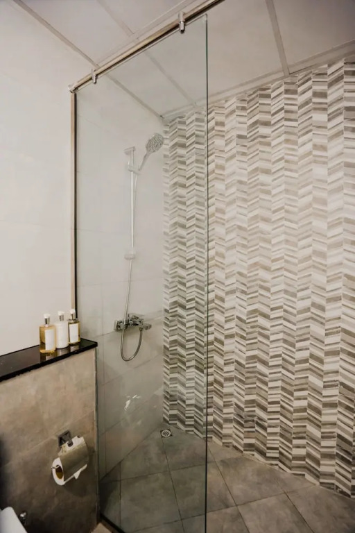 Nasma Luxury Stays - Binghatti Avenue