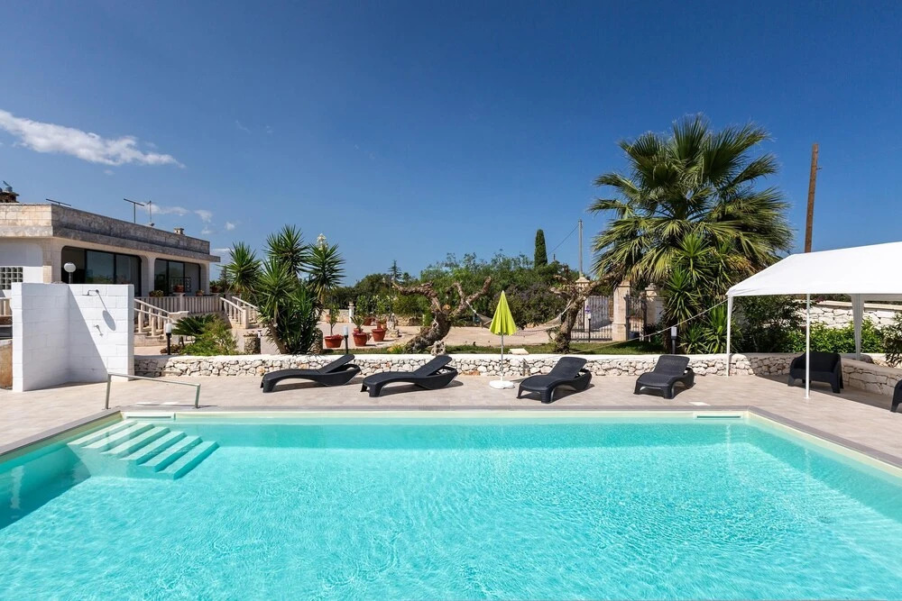 3635 Villa Dolce - App 2 by Barbarhouse