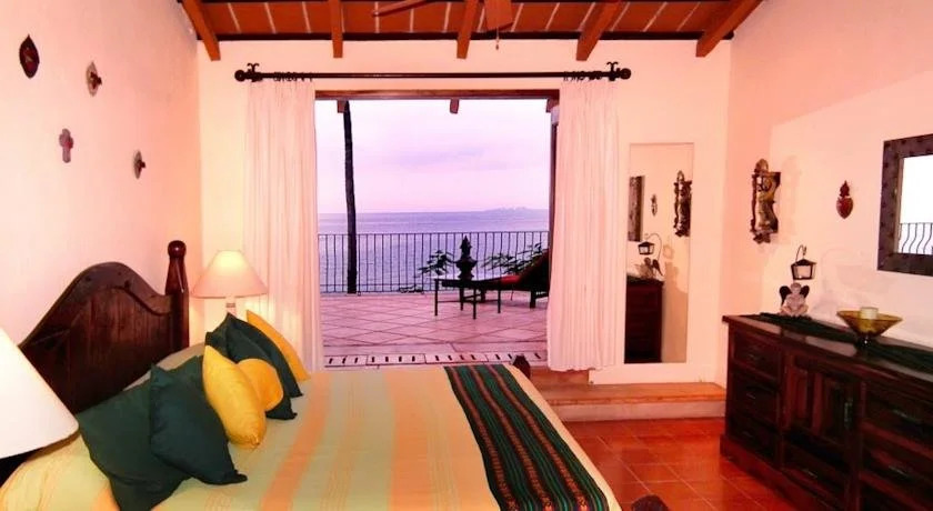 Villa Huanacaxtle