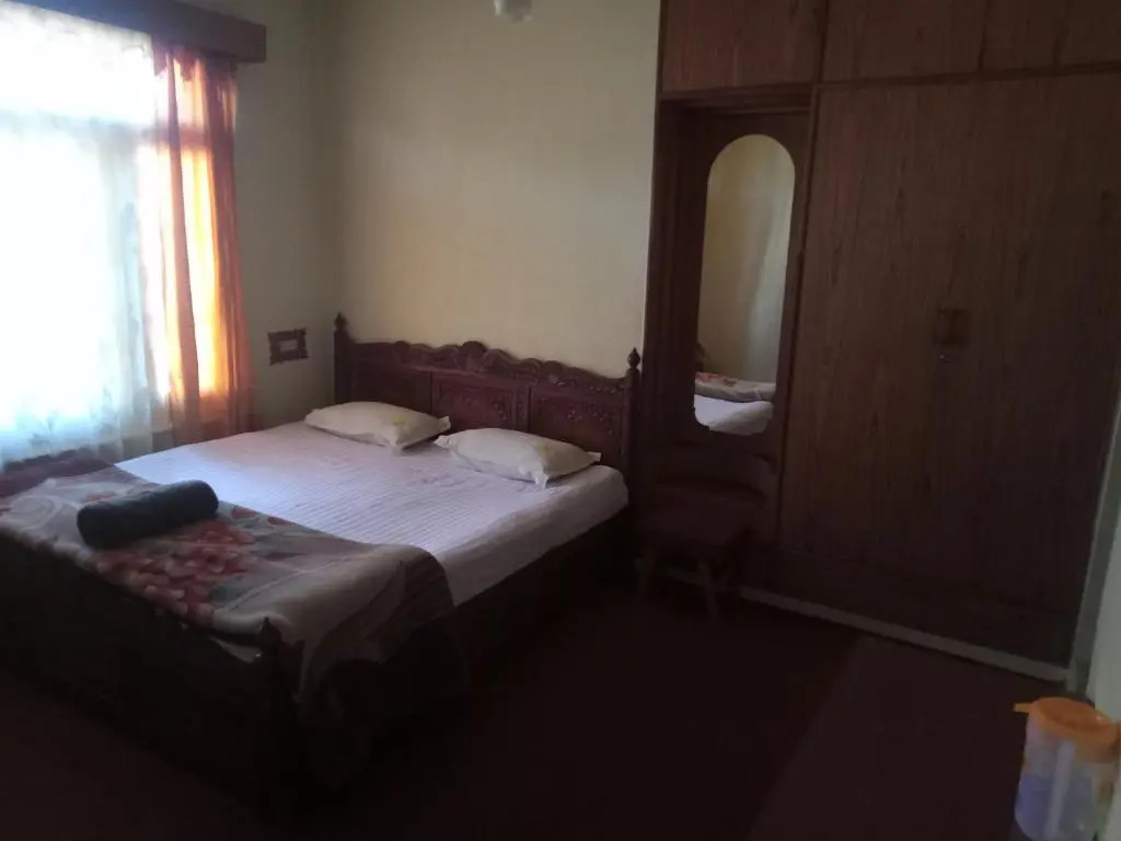 OYO 87696 Grand Inayat