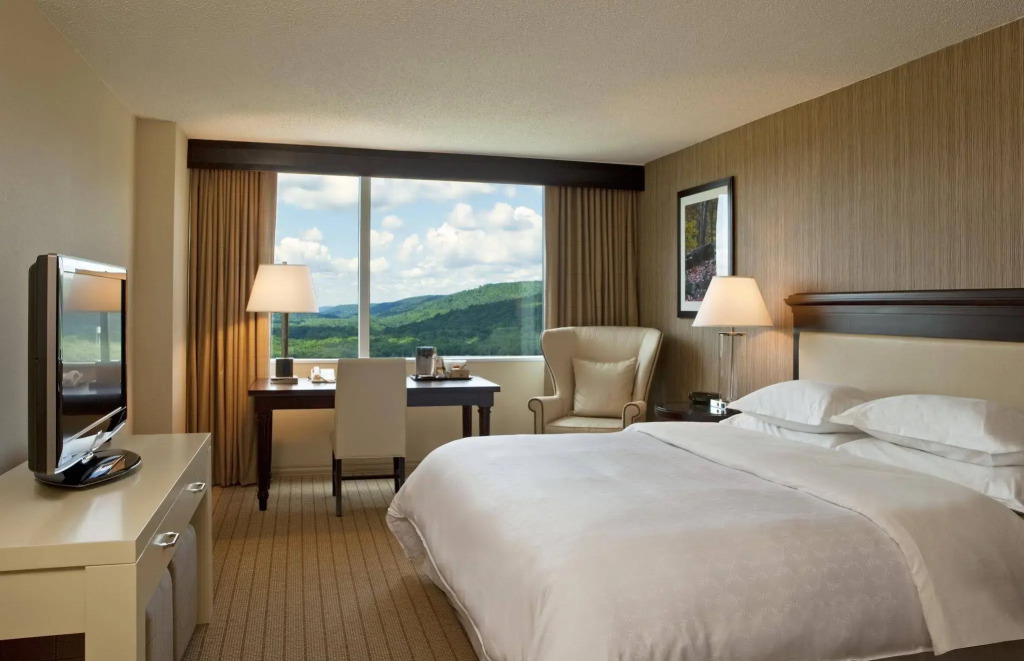 Sheraton Mahwah Hotel