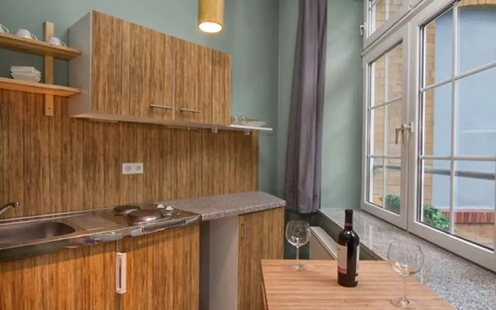 Singer109 Hostel, Hotel & Apartment