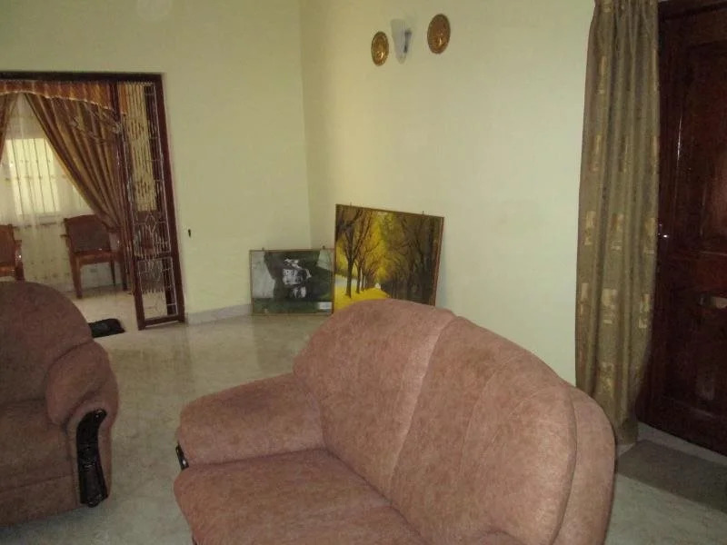 Travel Lodge Lake View Tourist Resort