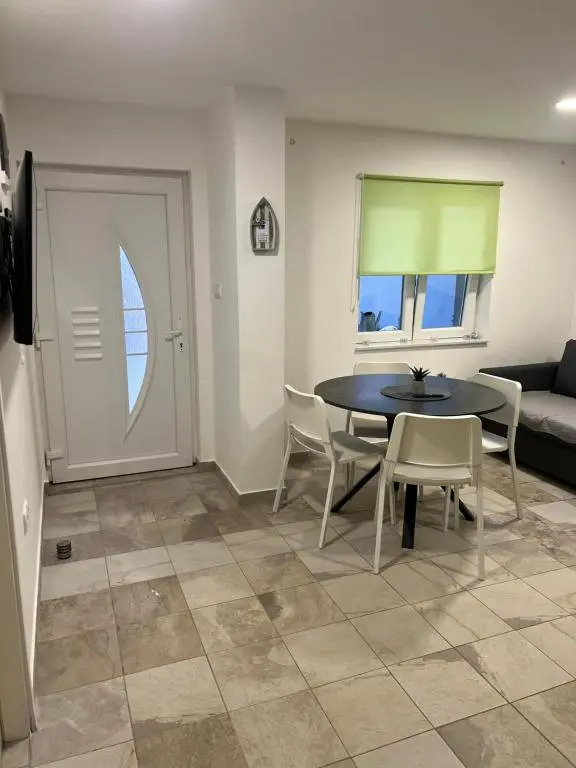 Apartman “Iva” 4+2