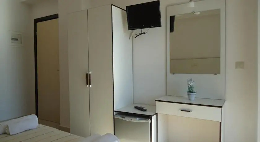 Rondos Hotel