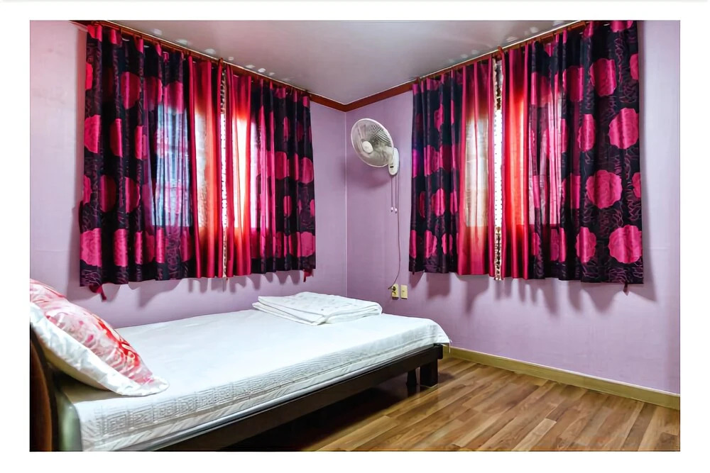 Taean Everland Pension