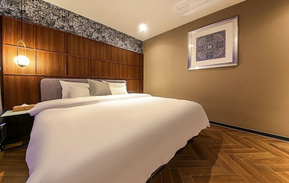 1 Night 2 Days Hotel - Jagalchi