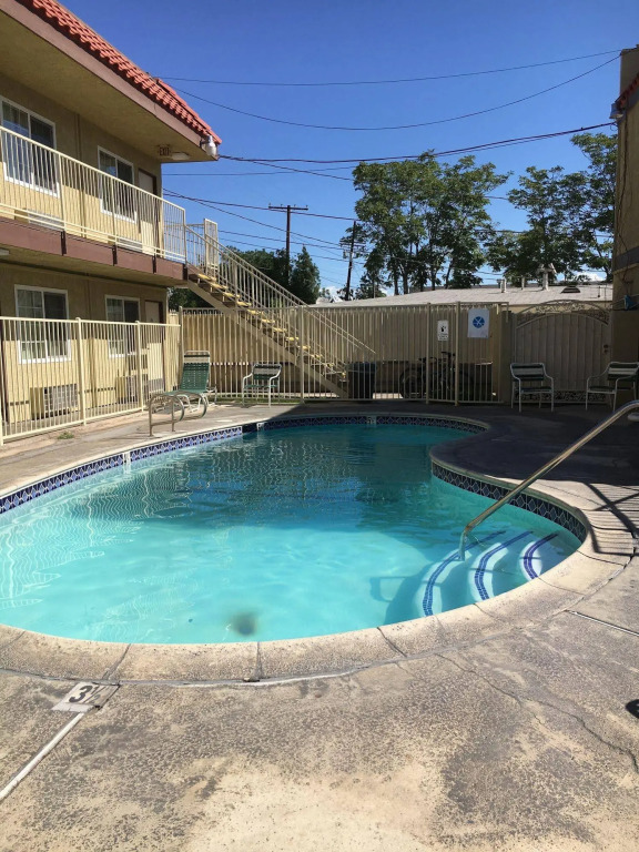Sands Motel
