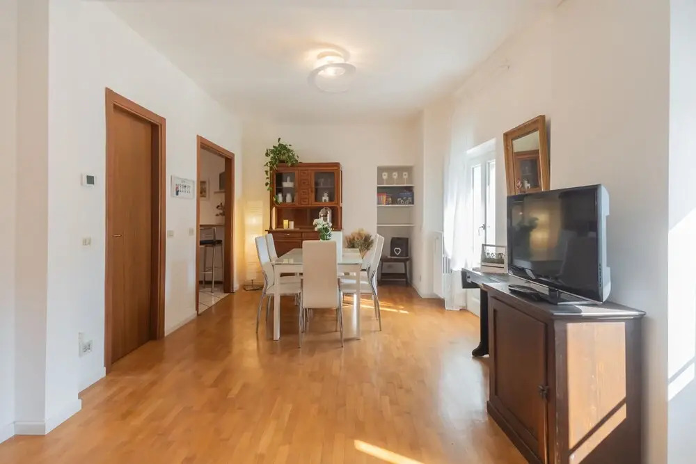 Linda Apartment 3 in Como