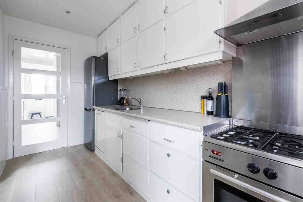 Spacious Nice House Near Amsterdam City Centre and Schiphol Airport
