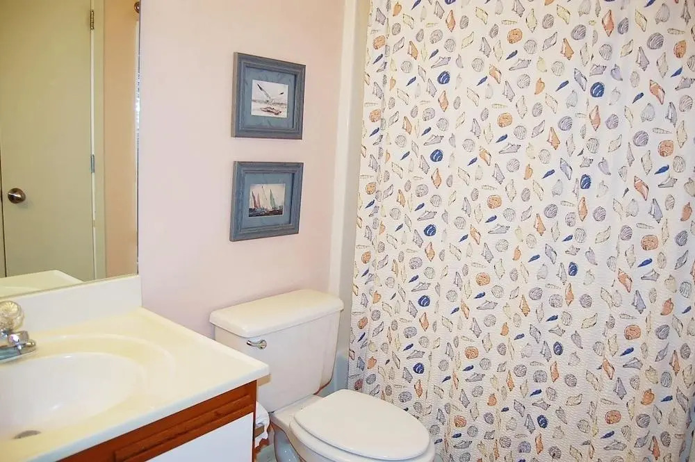 Romar Place 303