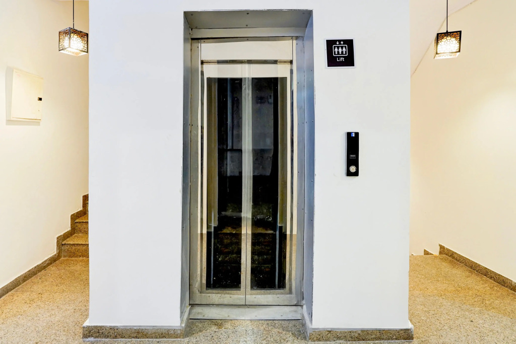 Townhouse Sector 53 Golf Course Road