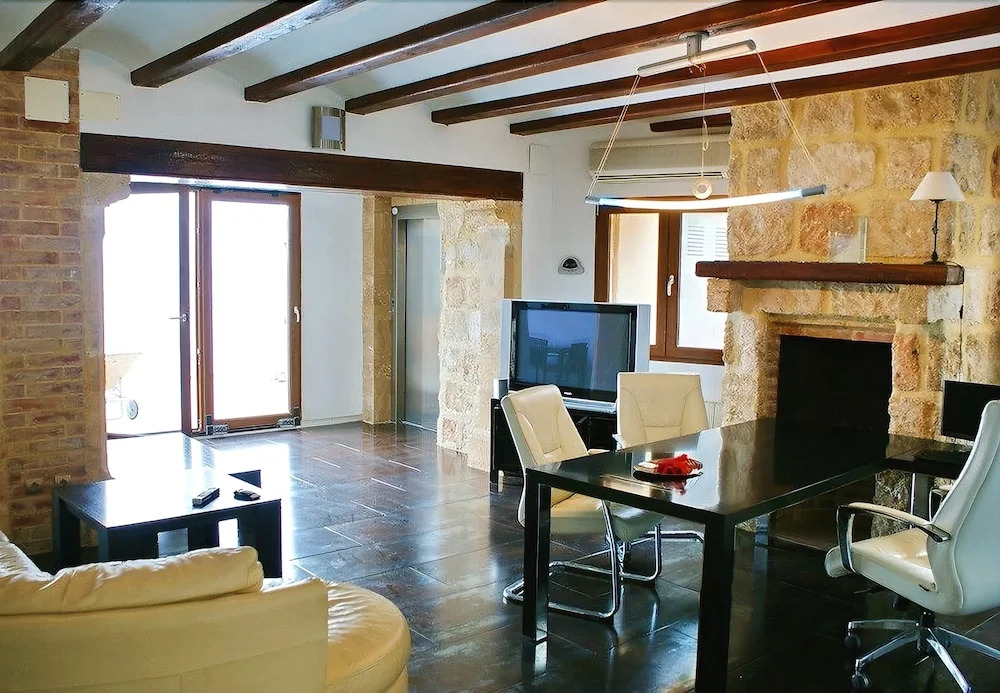 Villa Neptuno