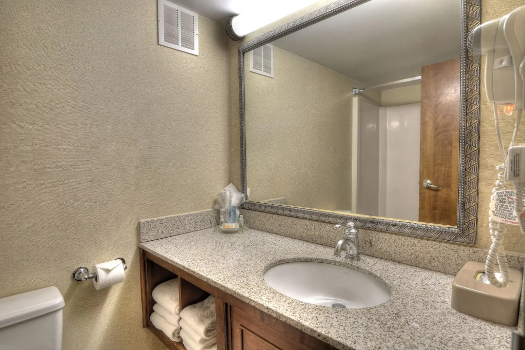 The Ramsey Hotel and Convention Center Pigeon Forge