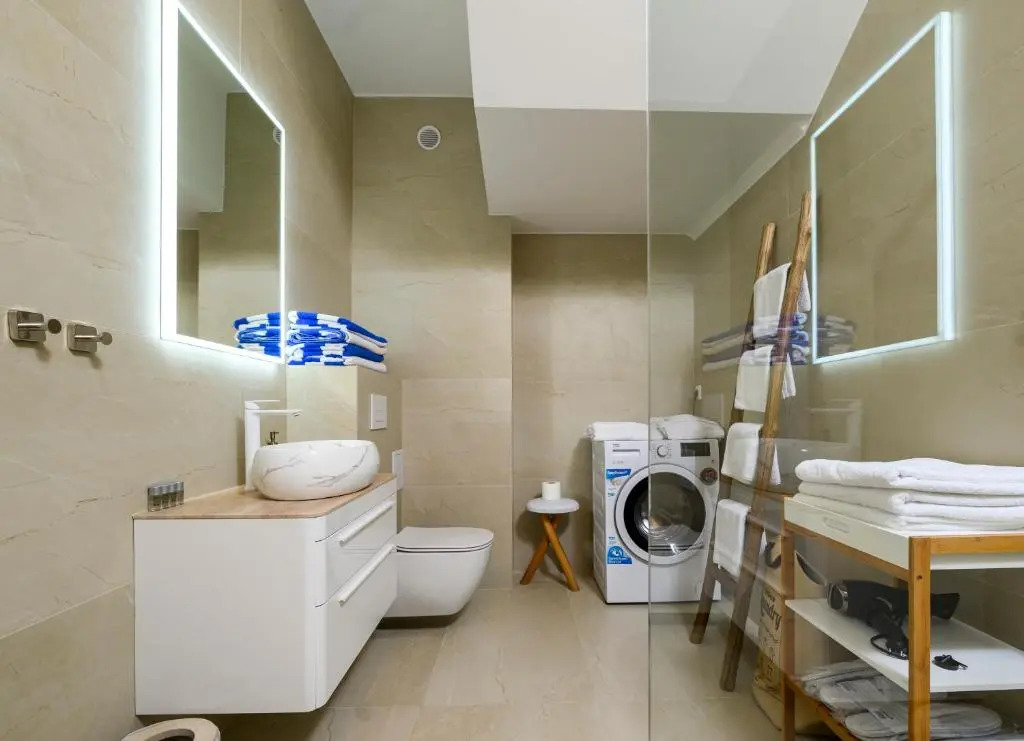 Gallery Luxury Suites & Rooms