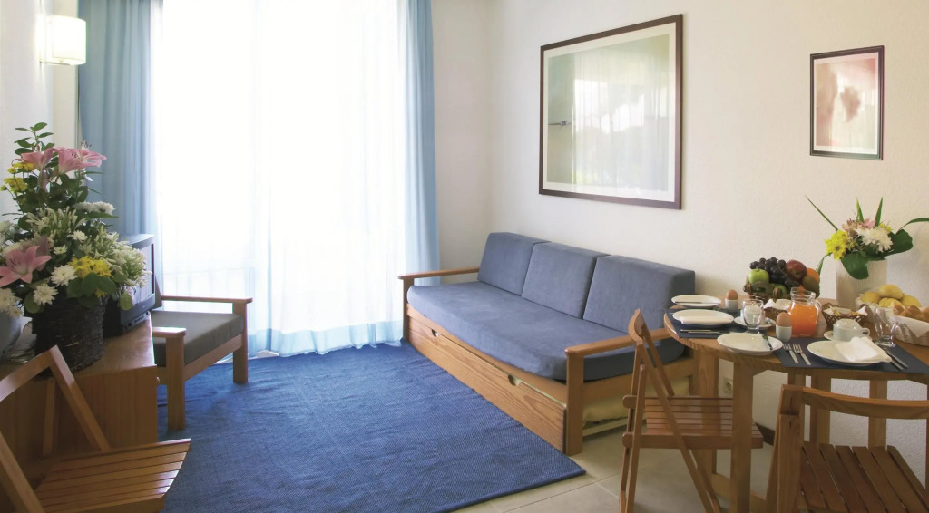 Vila Baleira Suites
