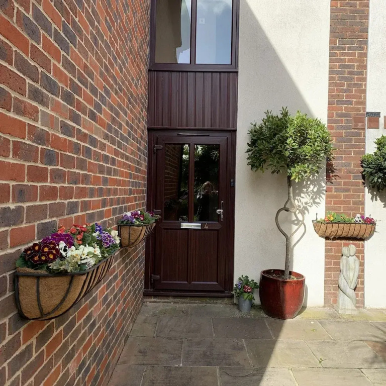 King Canute Apartment - Crown Lettings