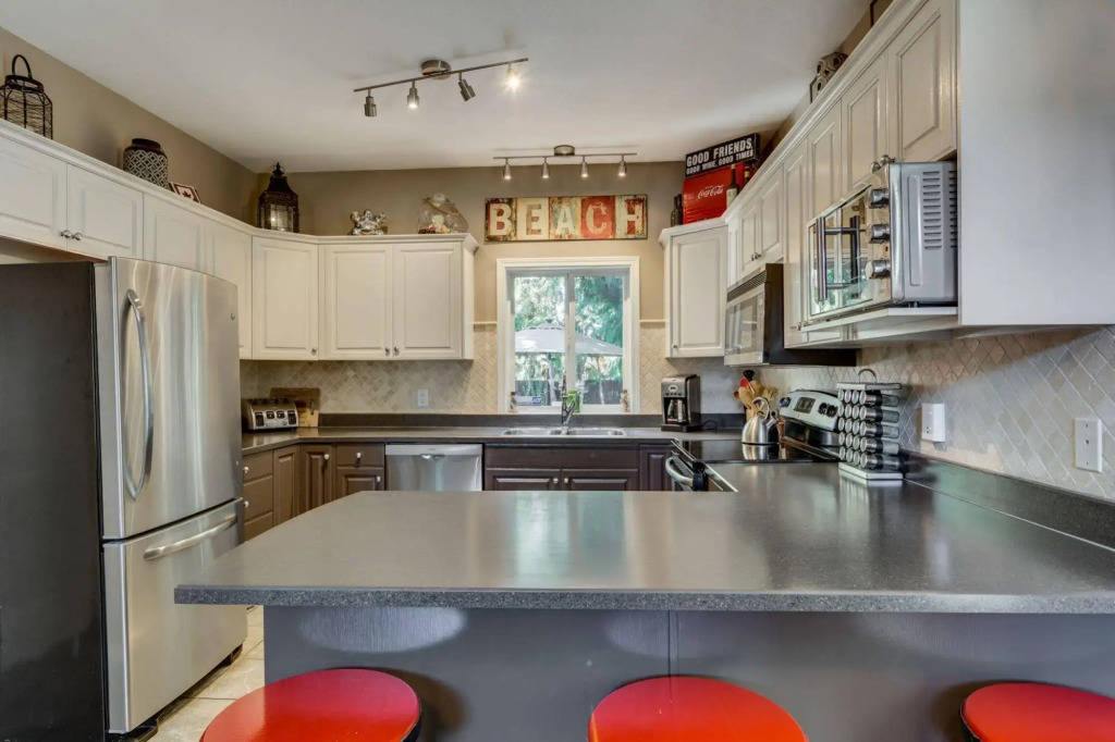 Boyce-Gyro Beach Bed and Breakfast